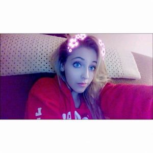 Meet your Posher, Isabella